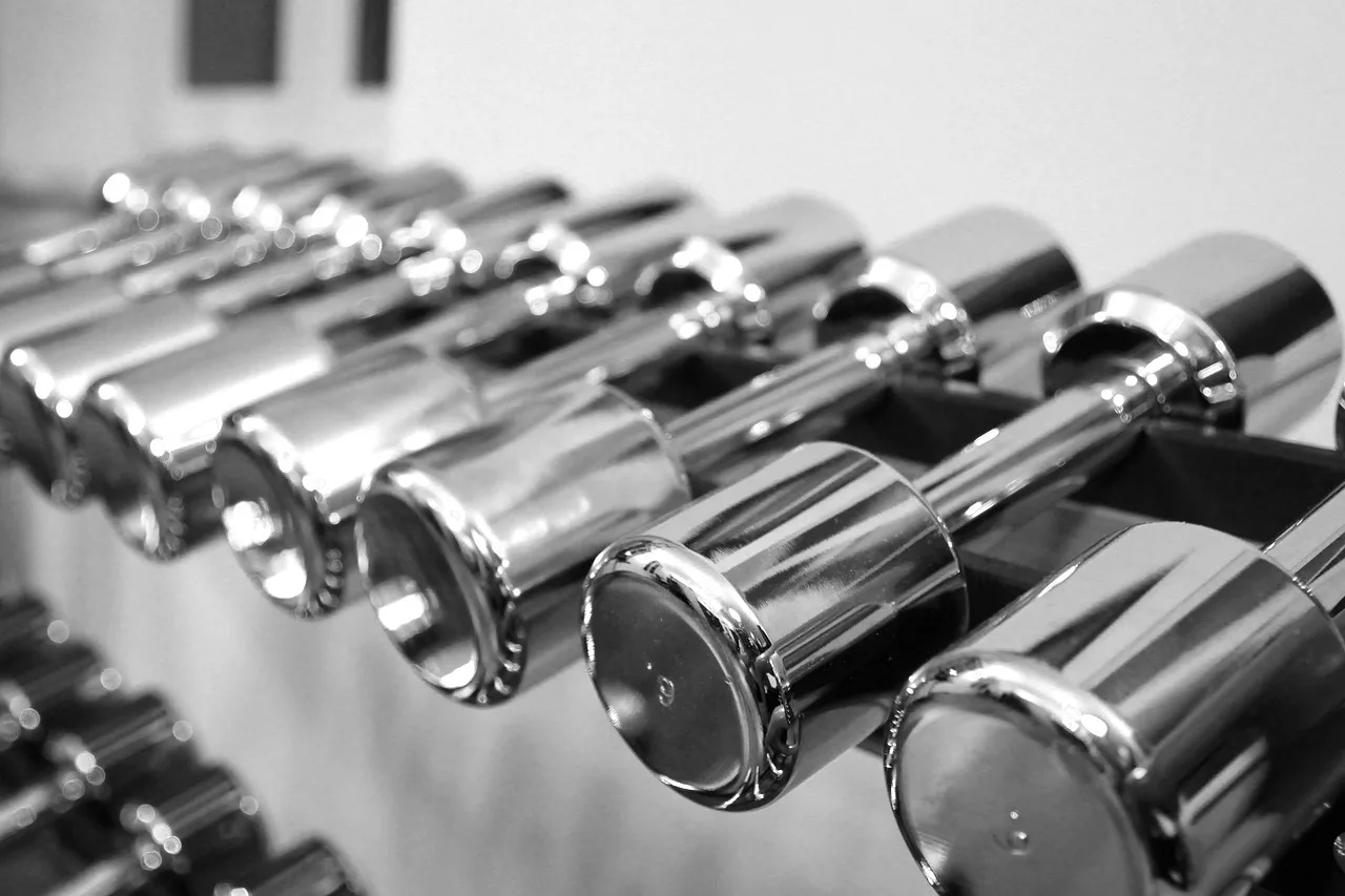 5 Falsi Miti Sul Dimagrimento Che Anche Gli Atleti Avanzati Credono (E Che Rallentano I Risultati)